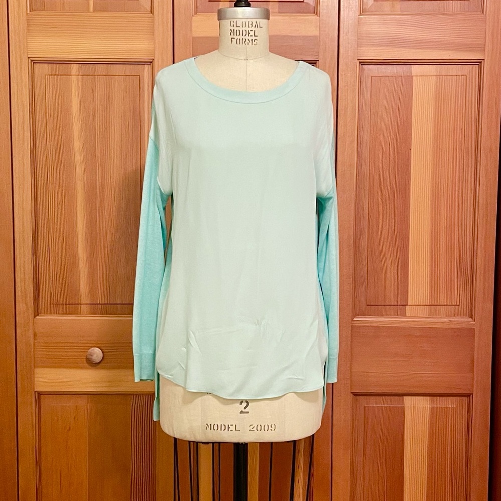 🪺 James Perse Silk Front , Knit back top